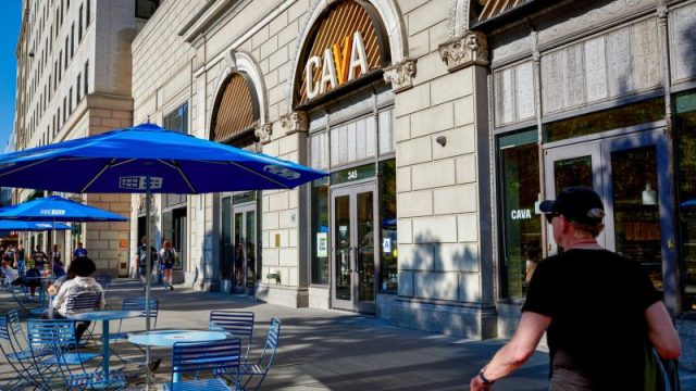 Cava revenue beats estimates as Mediterranean chain reports double-digit same-store sales growth