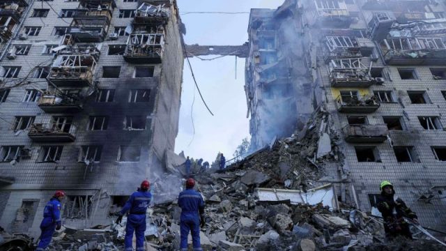 14 killed in worst Russian strikes on Kyiv in weeks