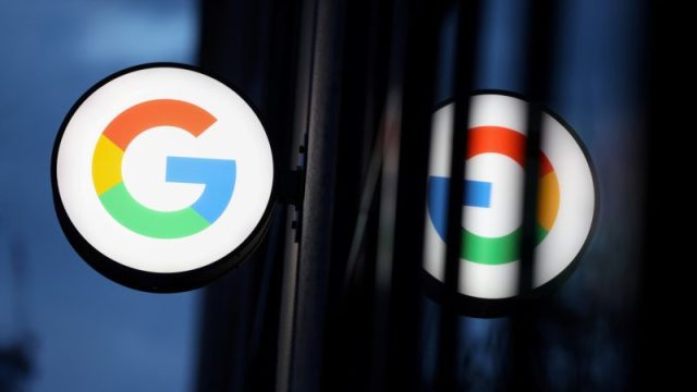 U.S. judge orders Google to share search data with competitors