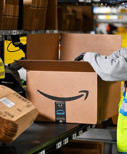 Amazon slashes another 16,000 jobs