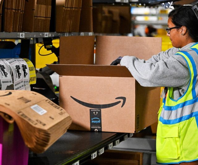 Amazon slashes another 16,000 jobs