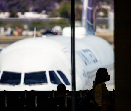 FAA investigating close call involving United Airlines plane and Black Hawk helicopter in California