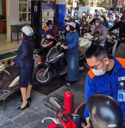 Vietnam urges work from home amid fuel supply, price crunch in Mideast